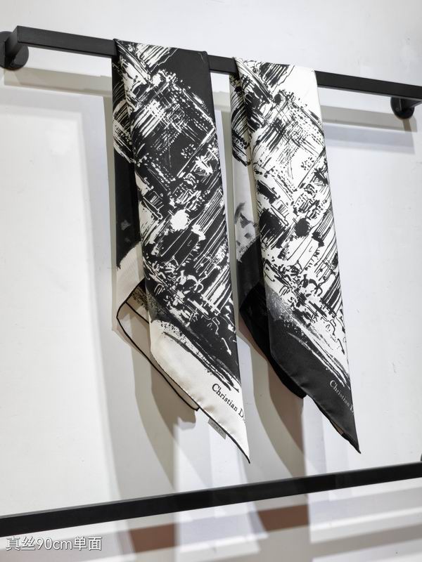 Dior silk scarf 90X90cm E10 (1)