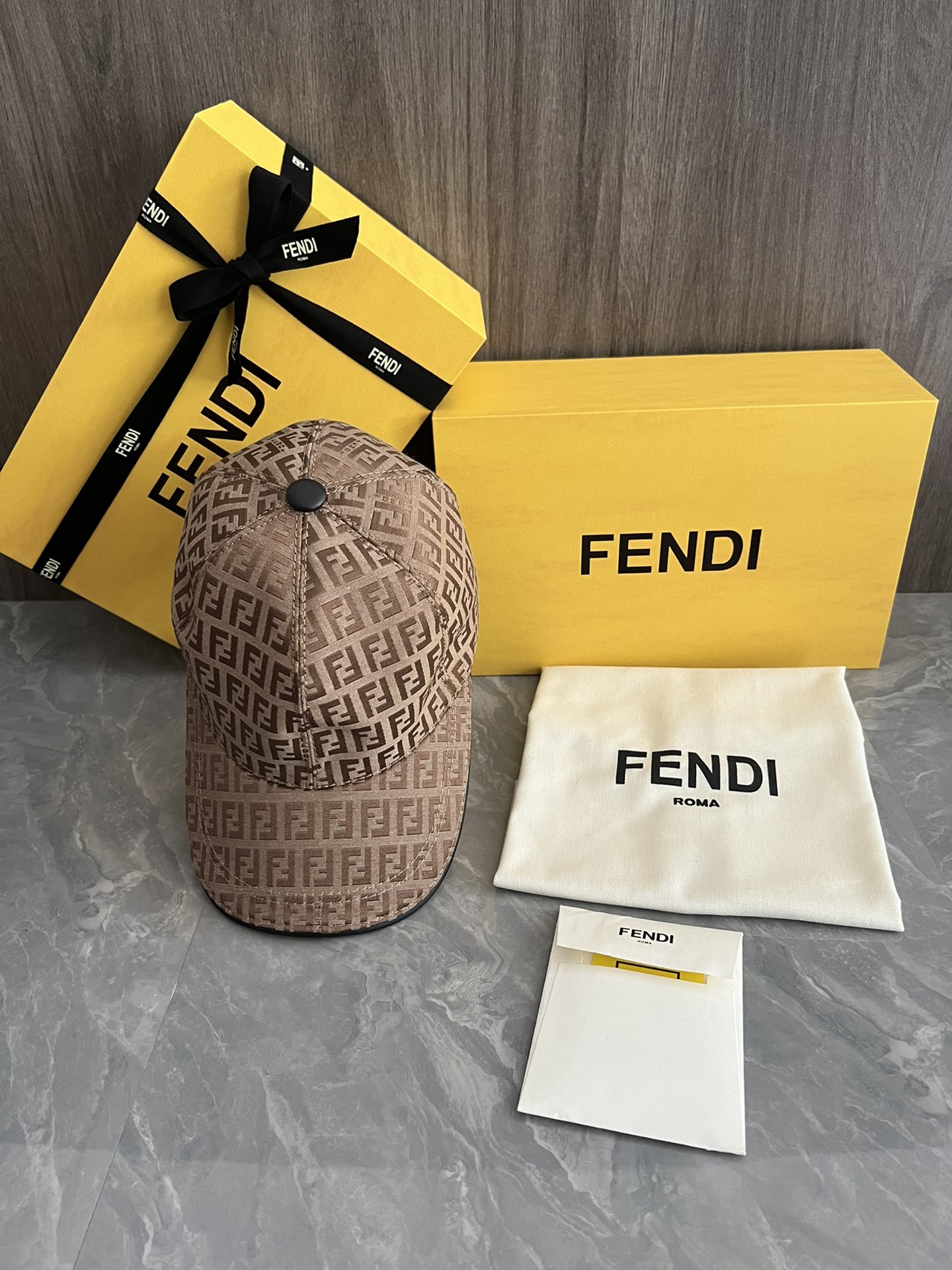 Fendi cap(高版本） dx (9)