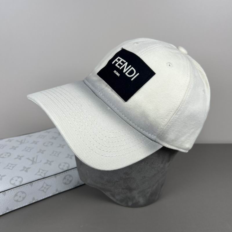 Fendi cap dx (34)