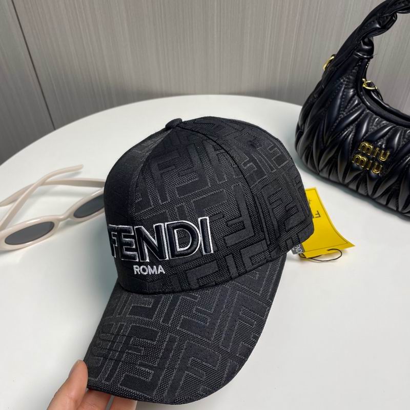 Fendi cap dx (36)