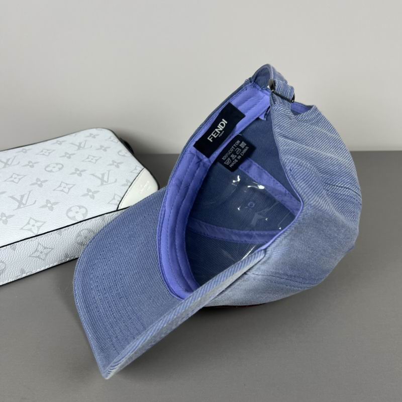 Fendi cap dx (41)