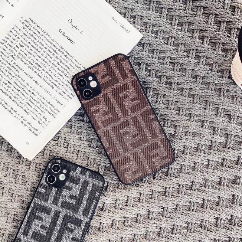 Fendi iphone 15pro max  (9)
