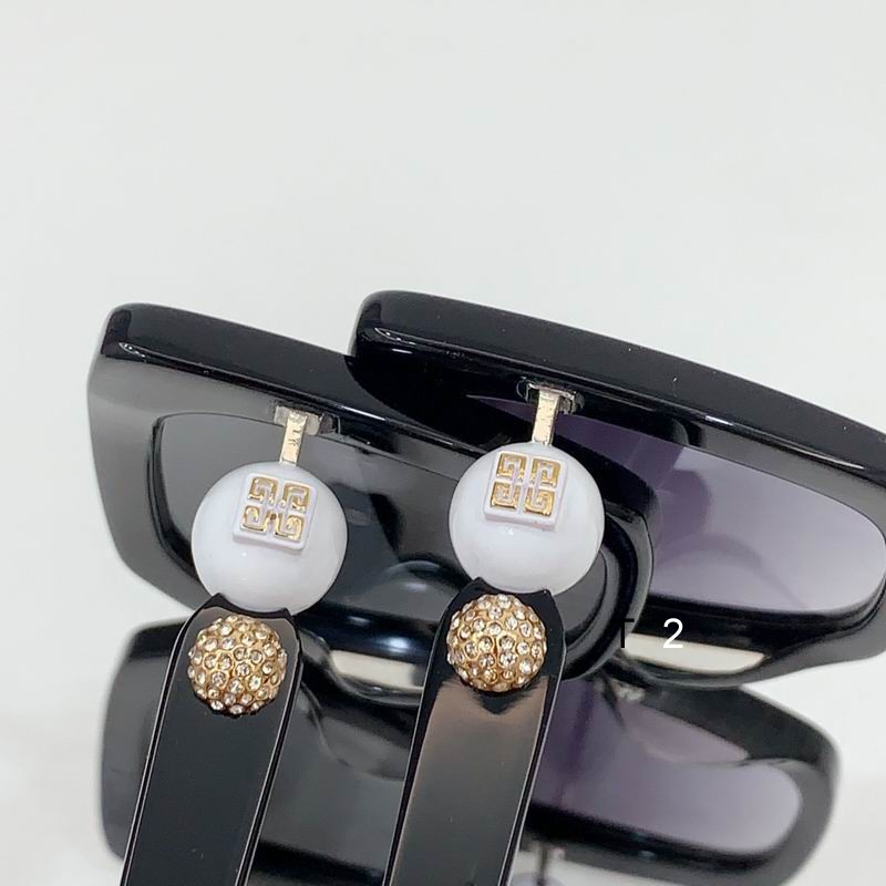 GIVENCHY GV40071F 56 16-140 b10