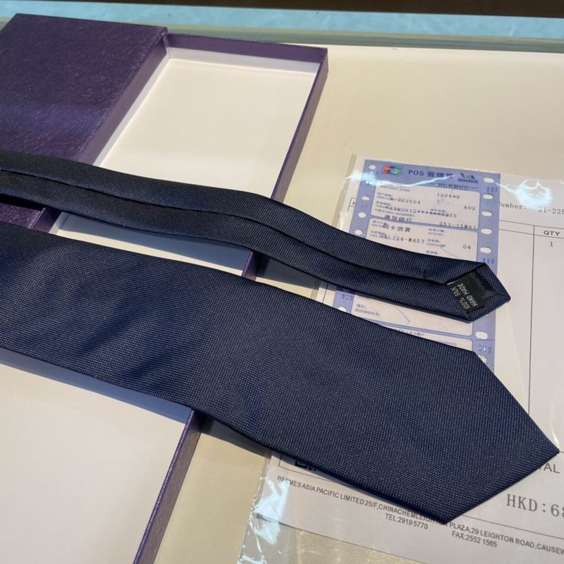 Givenchy Tie hm (8)