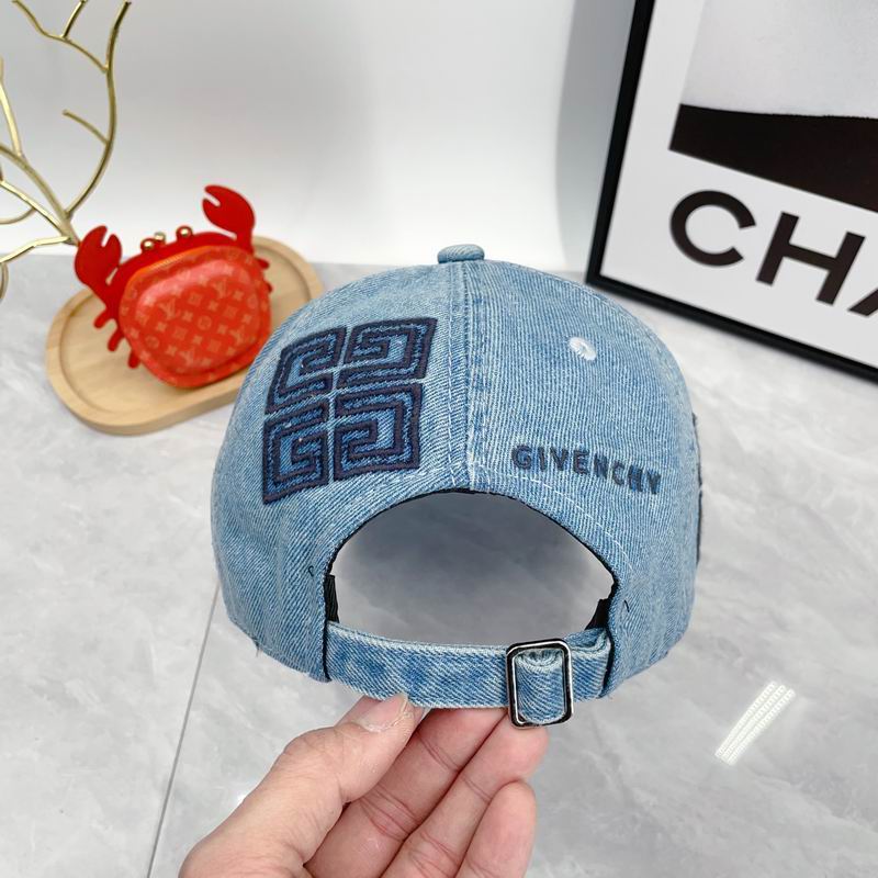 Givenchy cap dx (3)