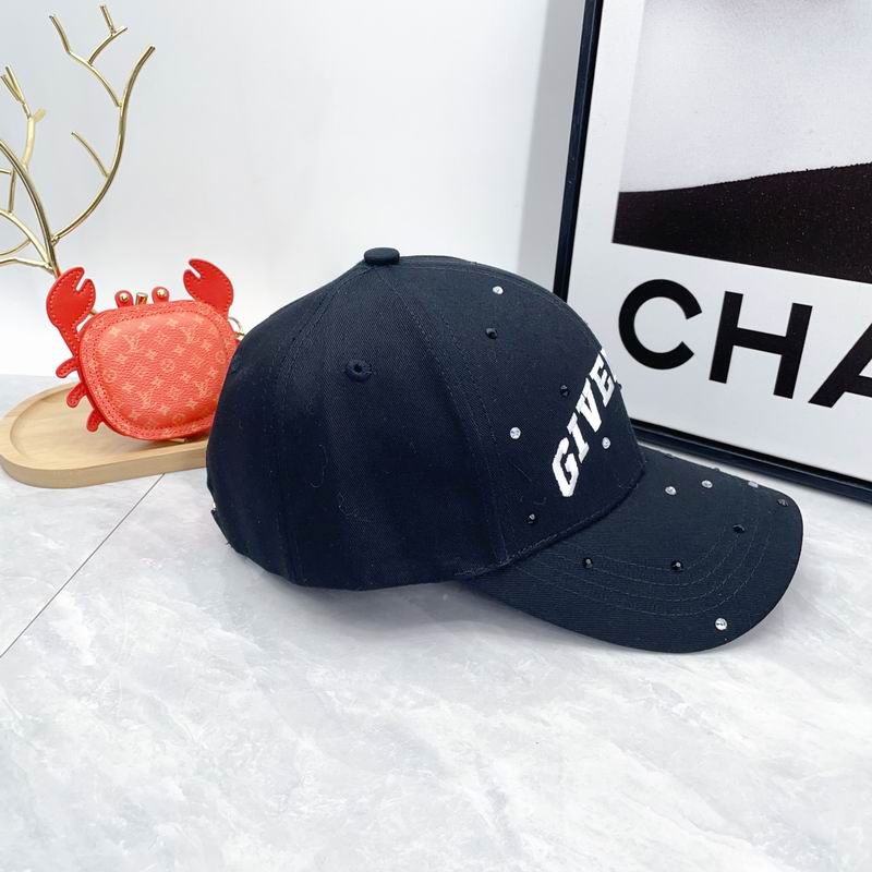 Givenchy cap dx (4)