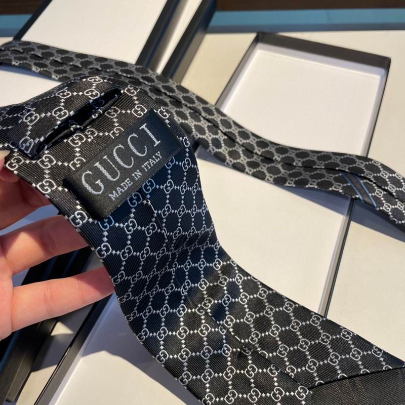 Gucci Tie hm (178)