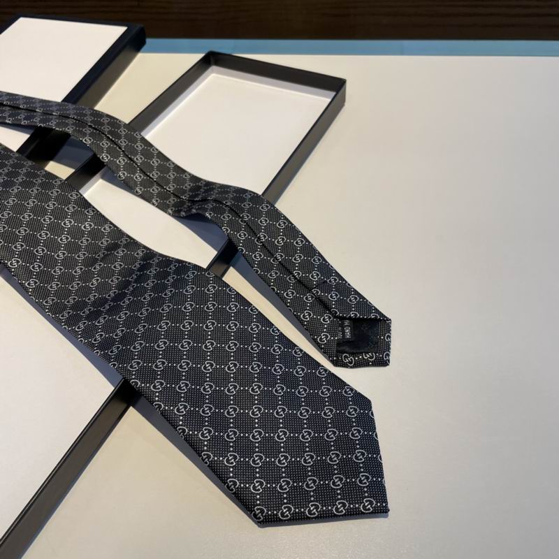 Gucci Tie hm (244)