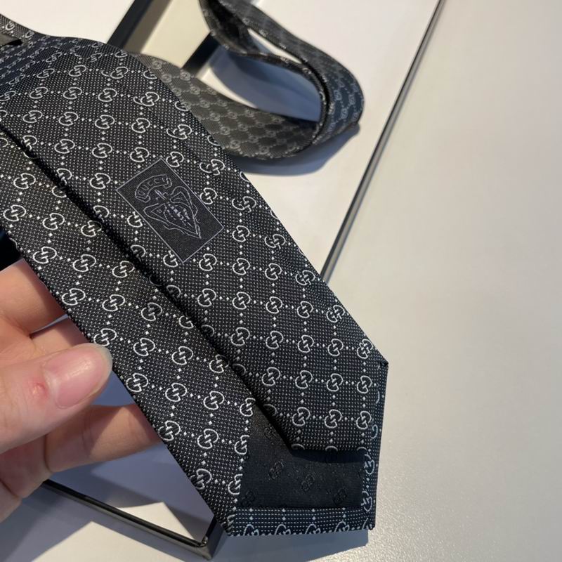 Gucci Tie hm (245)
