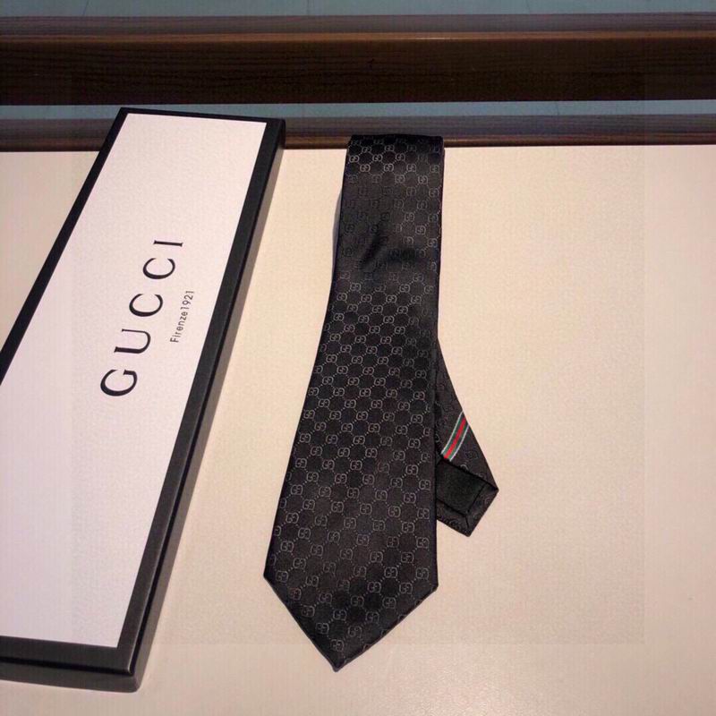 Gucci Tie hm (385)