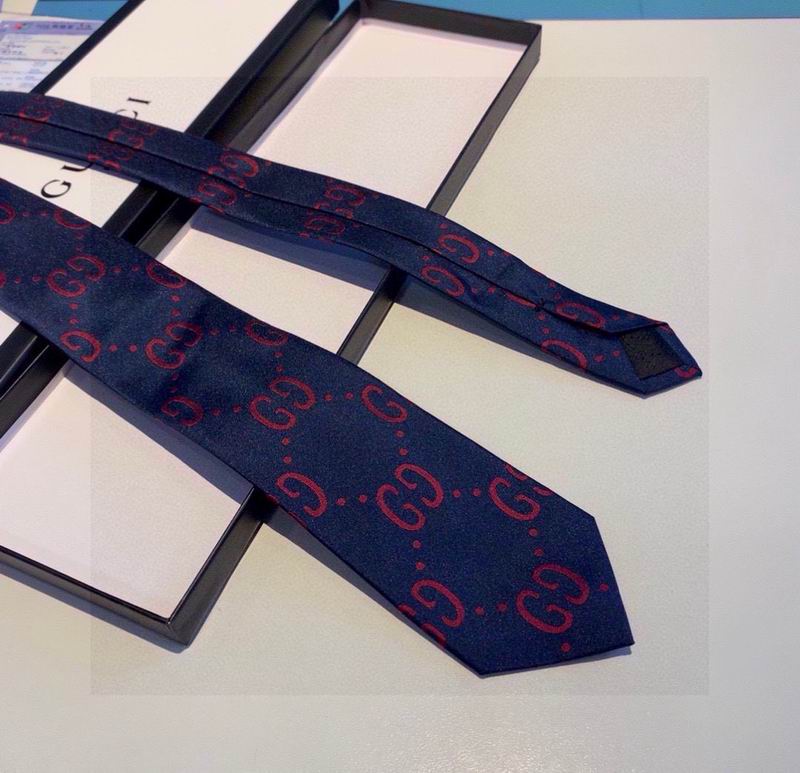 Gucci Tie hm (39)