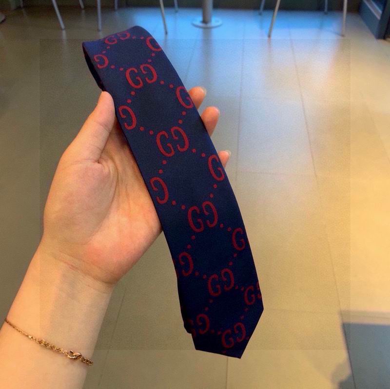 Gucci Tie hm (42)