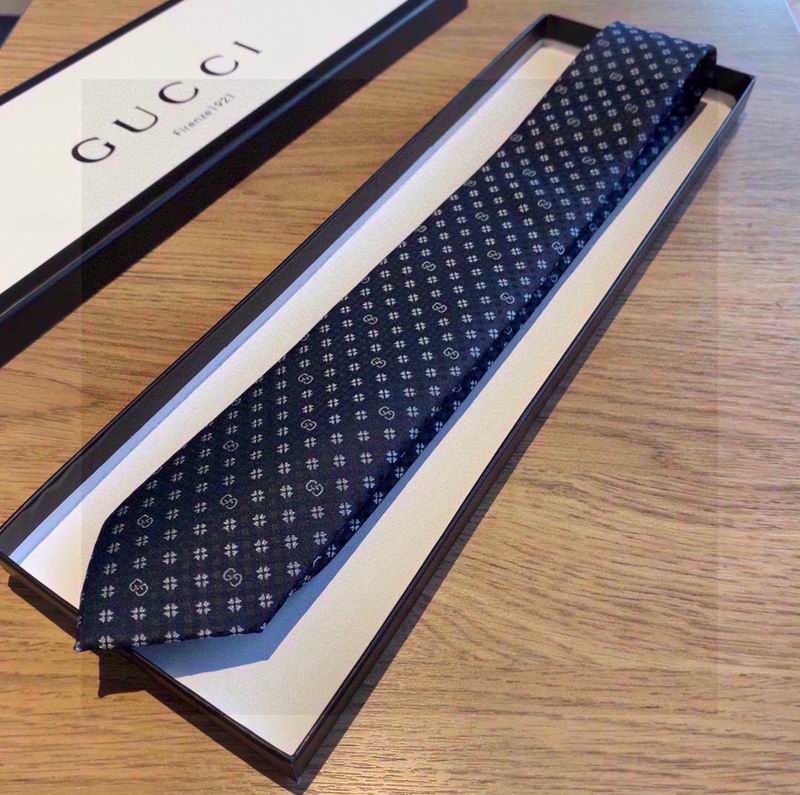 Gucci Tie hm (451)