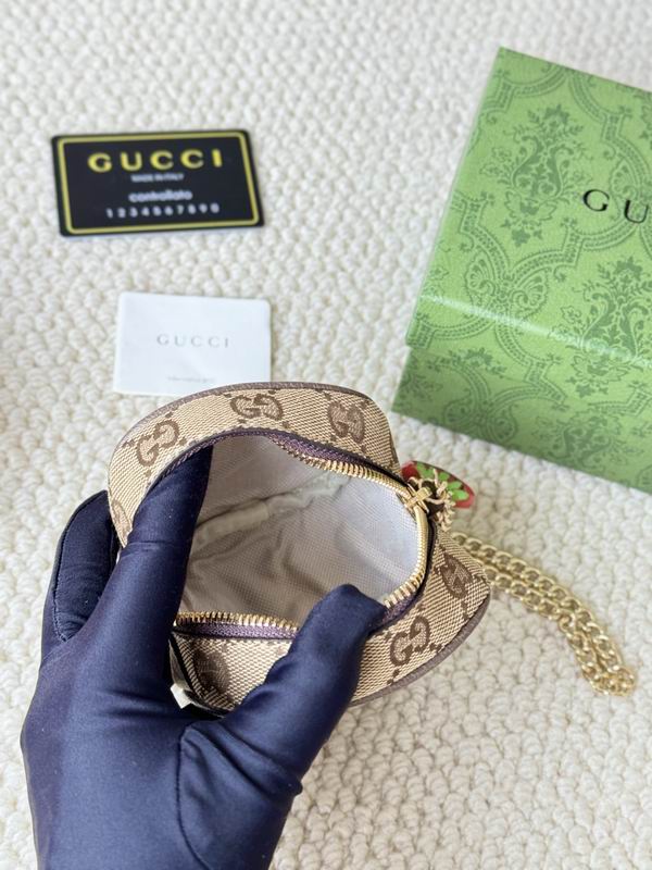 Gucci card bag  (2)