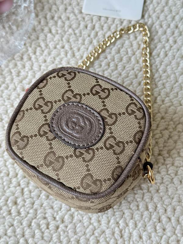 Gucci card bag  (3)