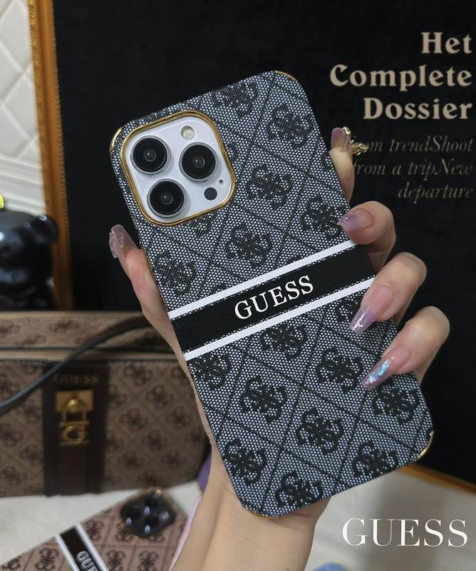 Guess iPhone 11-15Pro max  (2)