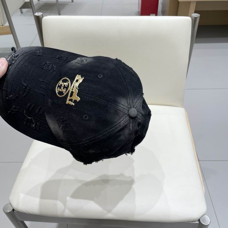 Hermes cap (49)