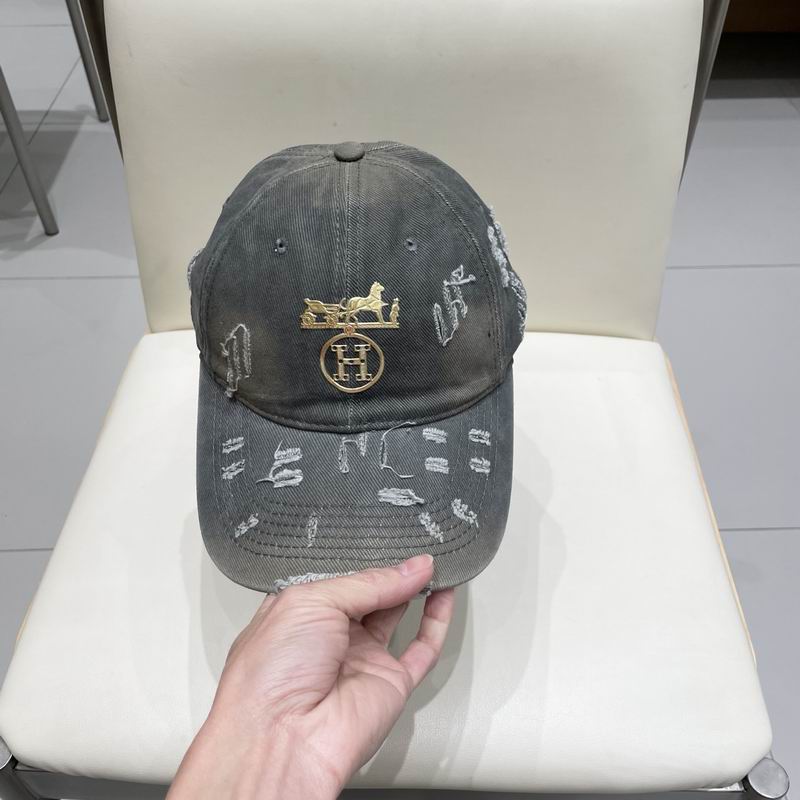 Hermes cap (57)