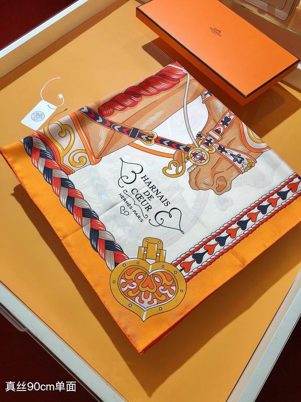 Hermes silk scarf 90X90cm E01 (13)