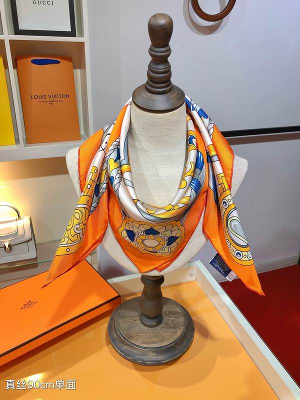 Hermes silk scarf 90X90cm E01 (28)