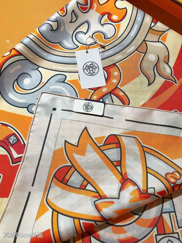 Hermes silk scarf 90X90cm E02 (14)