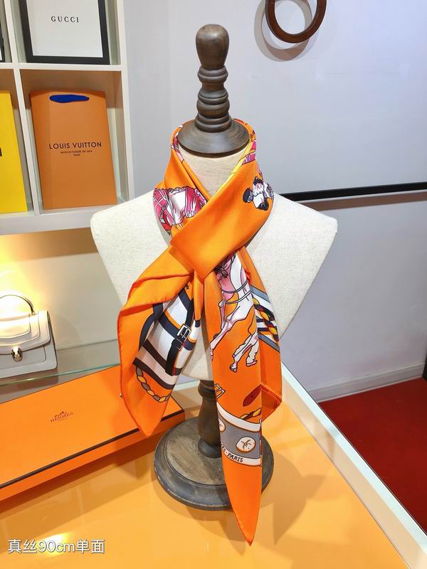 Hermes silk scarf 90X90cm E04 (24)