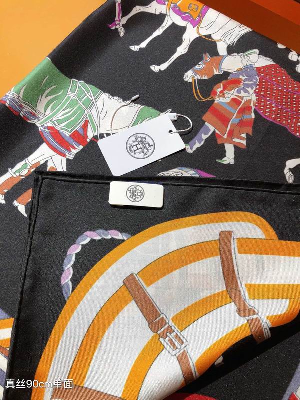 Hermes silk scarf 90X90cm E04 (5)