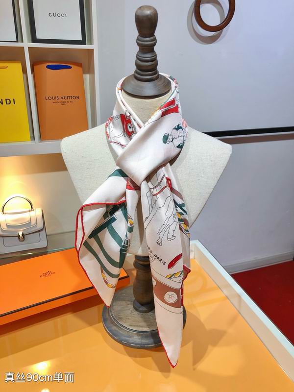 Hermes silk scarf 90X90cm E04 (9)