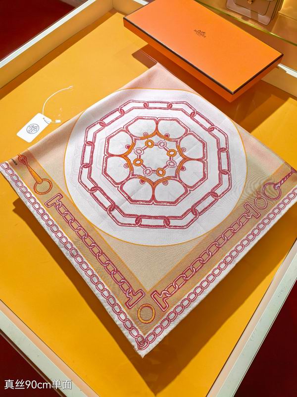 Hermes silk scarf 90X90cm E06 (4)