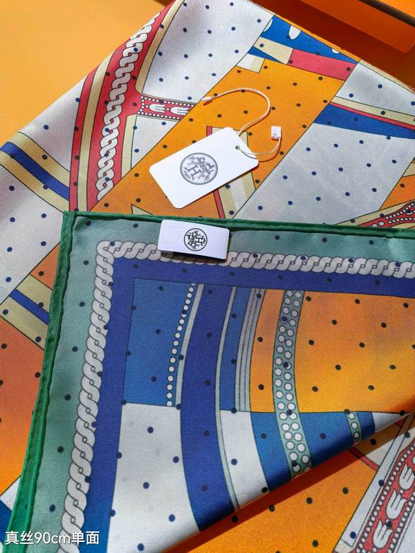 Hermes silk scarf 90X90cm E08 (19)