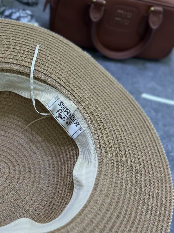 Hermes top hat dx (1)