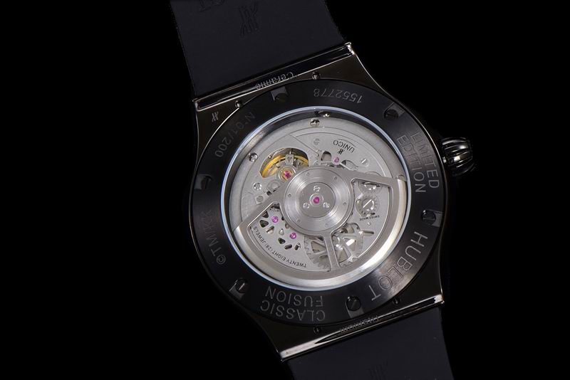 Hublot 45mm 16-Classic Fusion (1)