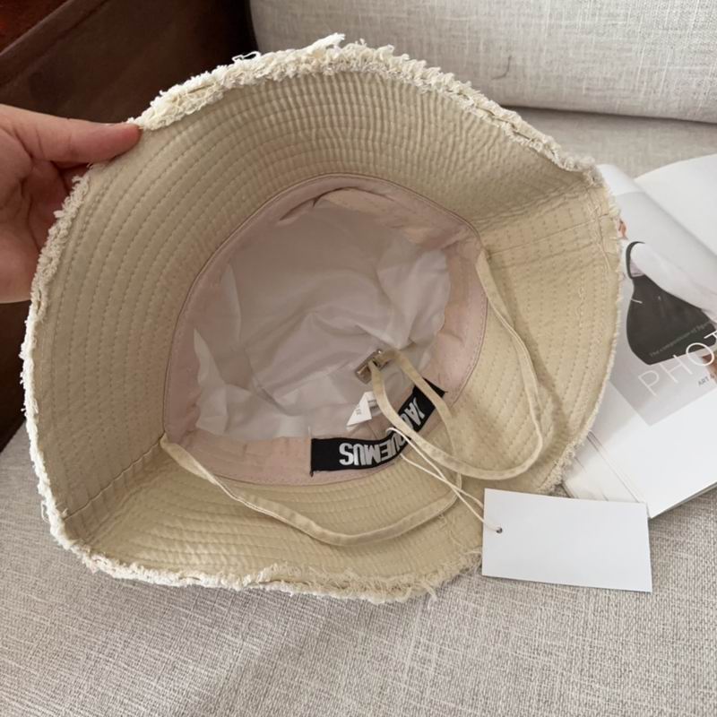 Jacquemus hat dx (146)