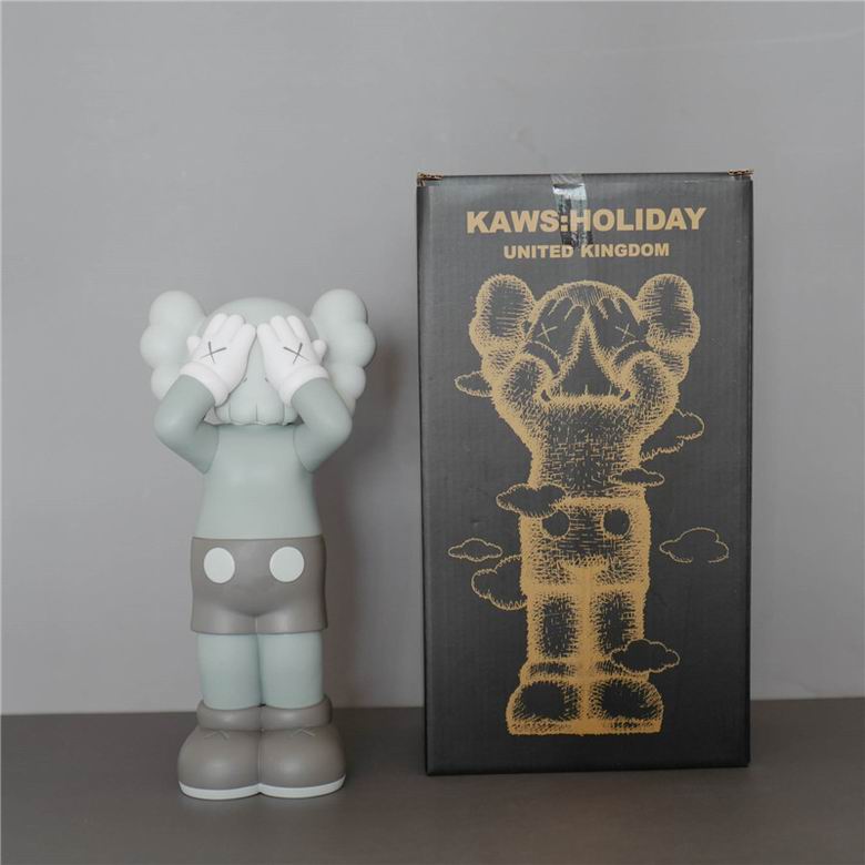 Kaws 12 9 25cm m  (6)