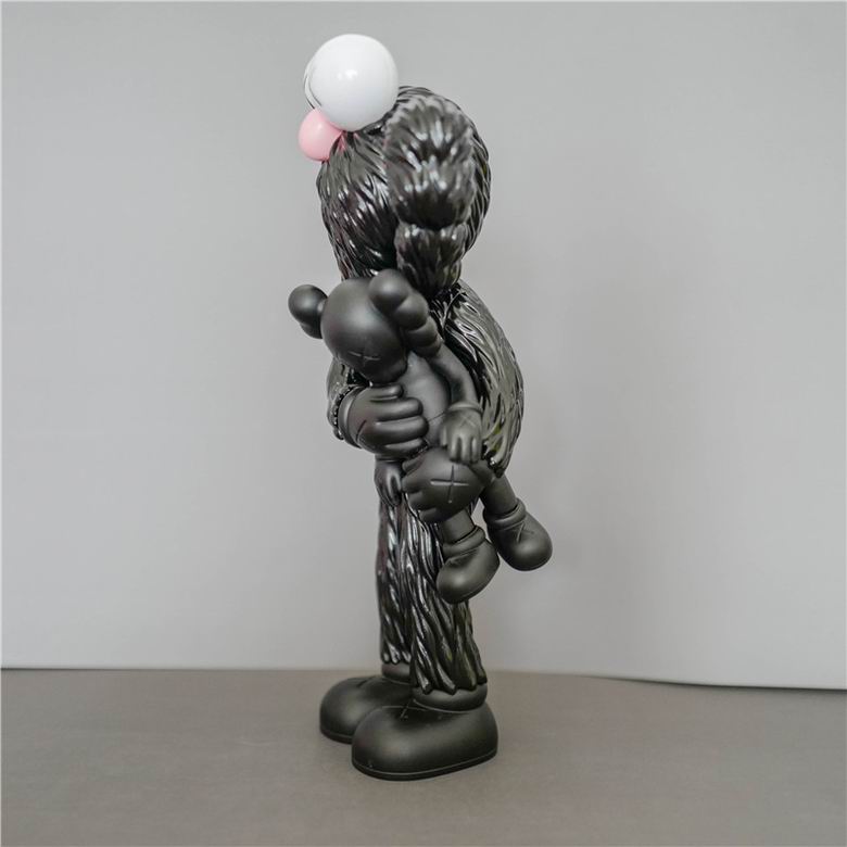 Kaws 14 10 31cm m  (10)