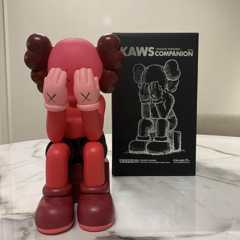 Kaws 14 22 28cm 950g m  (6)
