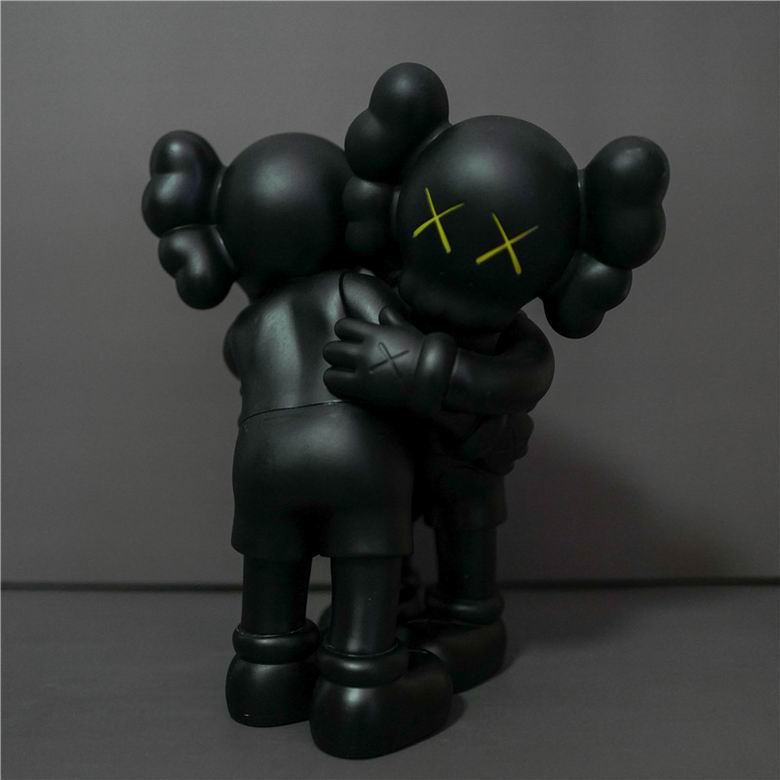 Kaws 26cm   (3)