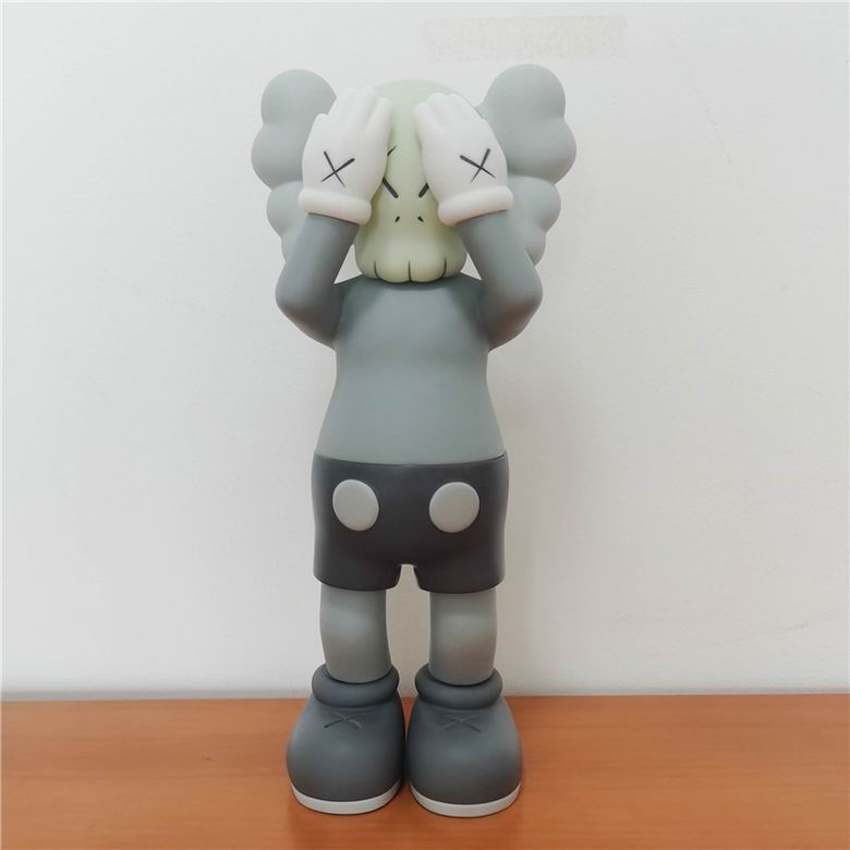 Kaws 29cm    (4)