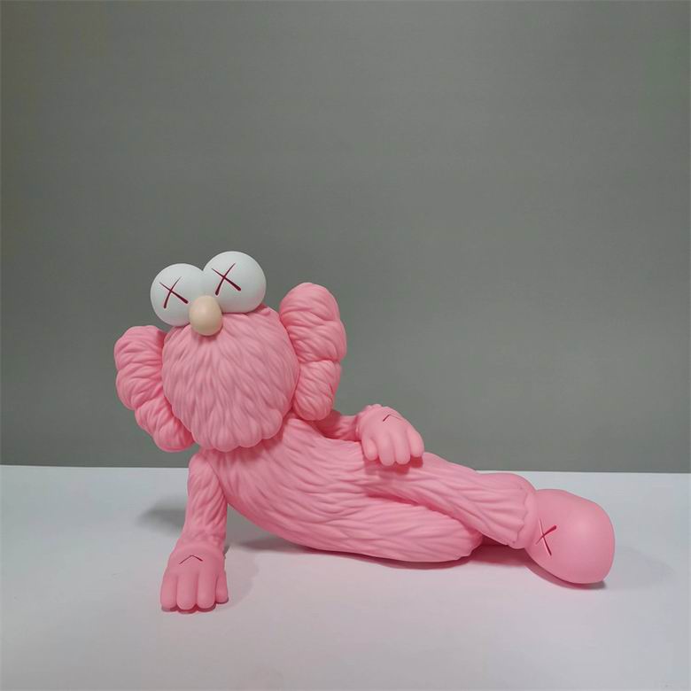 Kaws 29x14x18cm 700g 3C  (2)