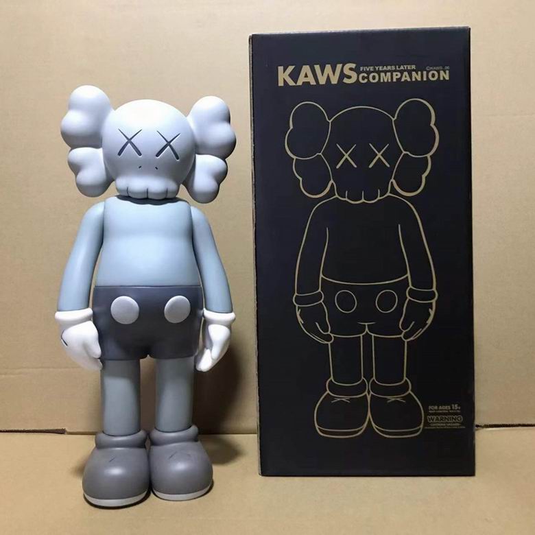 Kaws 37cm m  (2)