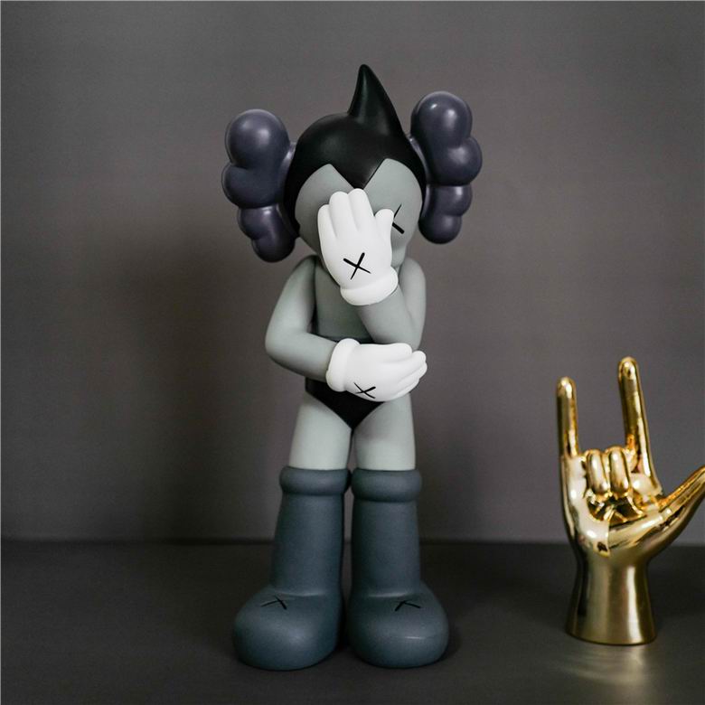 Kaws 37cm m04   (3)