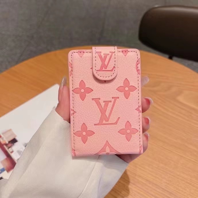 LV Card Bag (7)