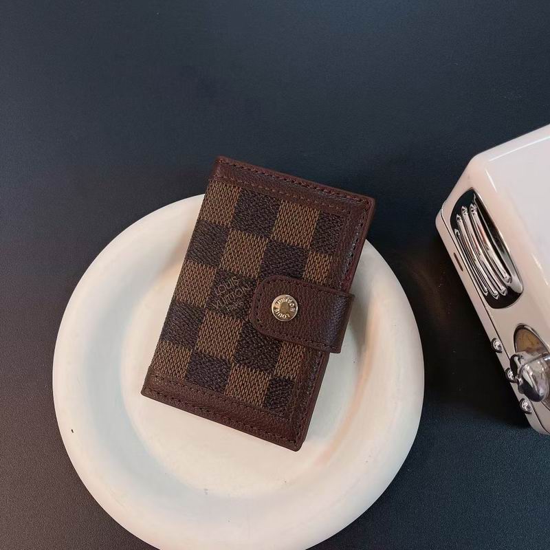 LV Card bag (2)