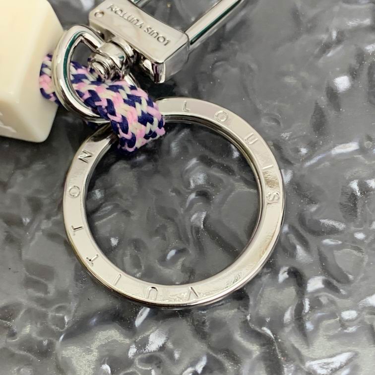 LV Keyring 02lyh374 (6)