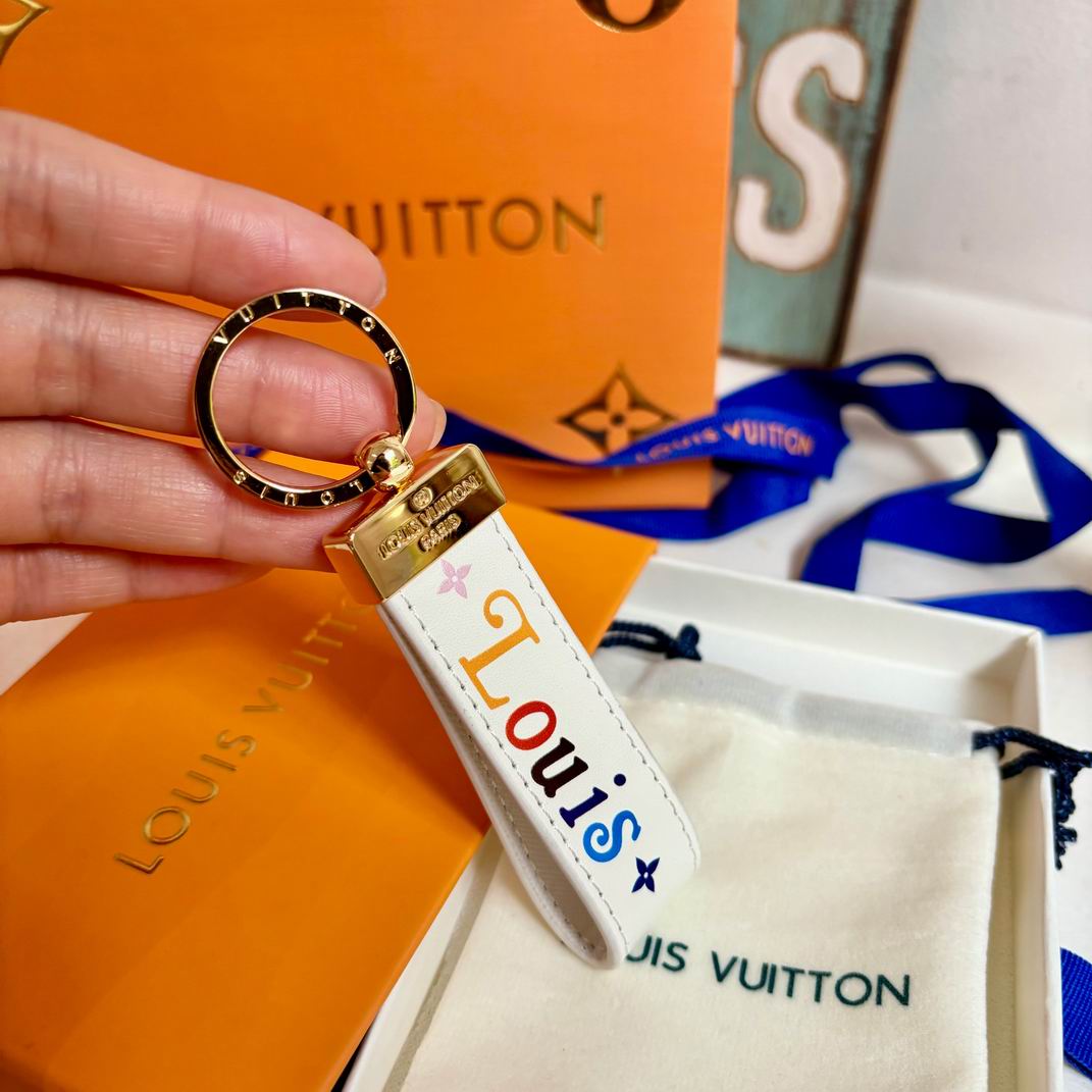 LV Keyring 02lyh376 (11)
