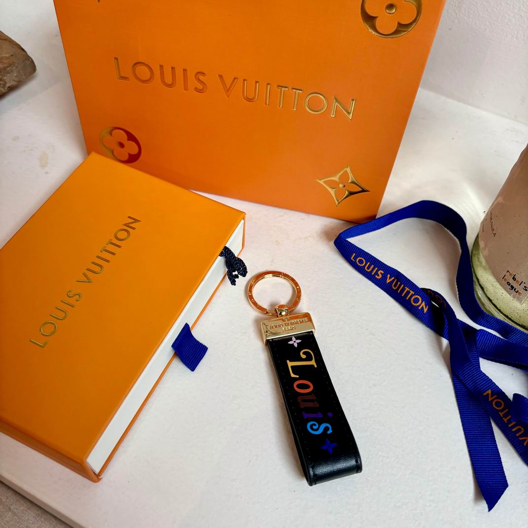 LV Keyring 02lyh376 (13)