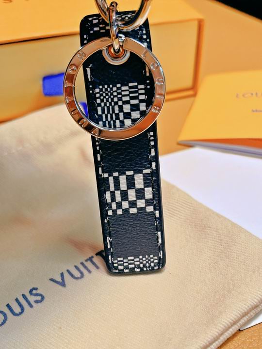 LV Keyring 02lyh378 (3)