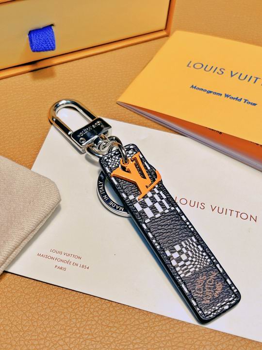 LV Keyring 02lyh378 (4)