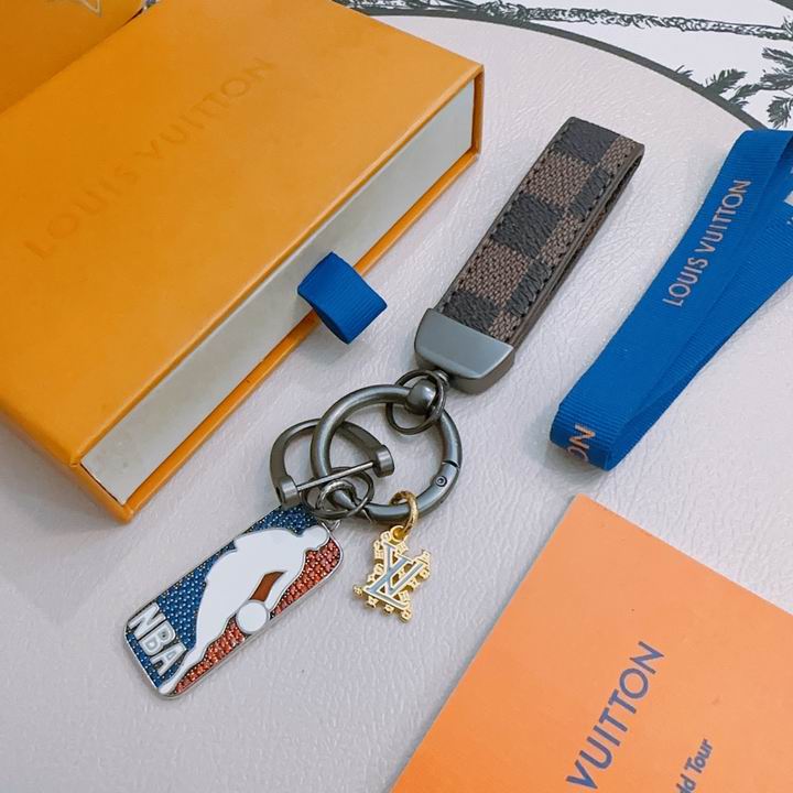 LV Keyring 02lyh380 (5)