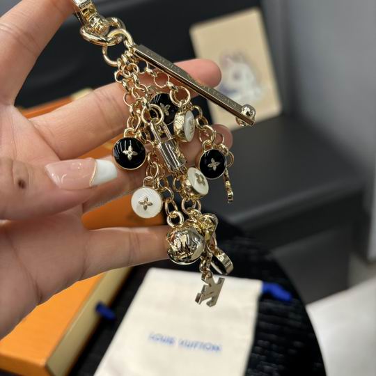 LV Keyring 12lyh354 (10)